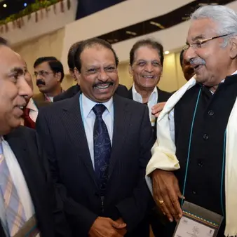 Ravi Pillai Net Worth