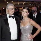 Today Microsoft's Market Cap Hit $4 Trillion. Bill Gates Should Be Worth $1.4 Trillion. Instead, He Took Warren Buffett's Horrendous Advice