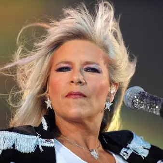 Samantha Fox Net Worth