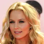 Becki Newton Net Worth