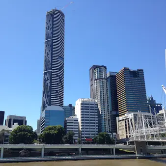 Hedge Fund Manager Locked In Bitter Divorce Battle Forced To Pay Ex Millions Up Front