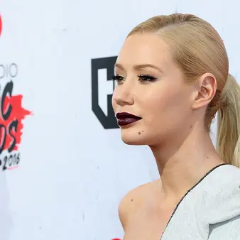 Iggy Azalea Doesn't "Fancy" Paying Taxes, Owes $391,000 to Uncle Sam
