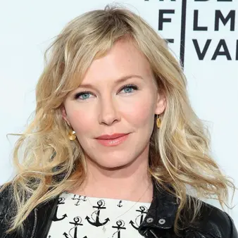 Kelli Giddish Net Worth