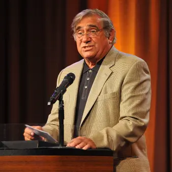 Dan Lauria Net Worth