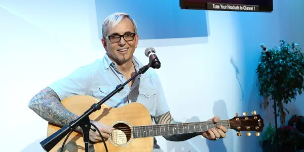 Art Alexakis