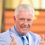 Derek Acorah Net Worth