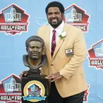 Jonathan Ogden Net Worth