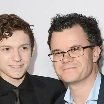 Dominic Holland Net Worth