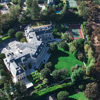 Former Google CEO Eric Schmidt Pays $110 Million For Spelling Manor