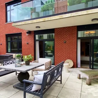 Joe Jonas Lists His Manhattan Apartment For Almost $6 Million