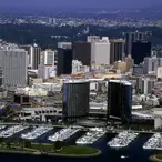 A Billionaire Who Vows To Die Broke Is Teaching People How To Ask For Money More Effectively