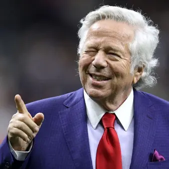 Billionaire Patriots Owner Robert Kraft Charged With Allegedly Soliciting $79 Prostitutes