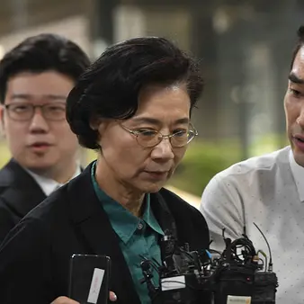 Lee Myung-Hee Net Worth