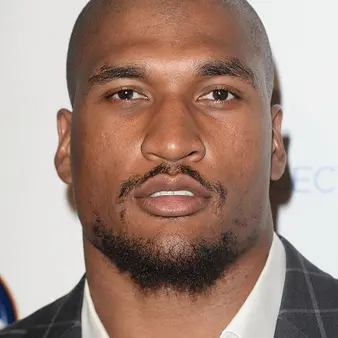 Larry English Net Worth