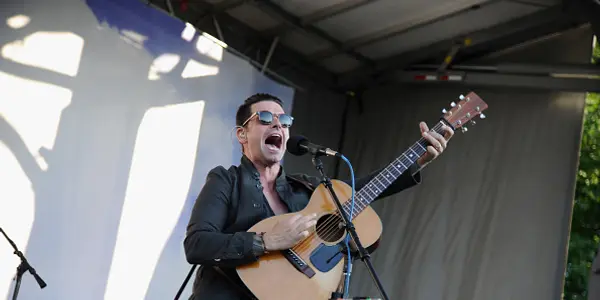 Chris Carrabba