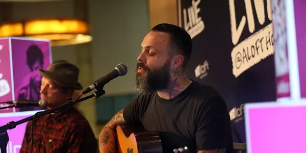 Justin Furstenfeld