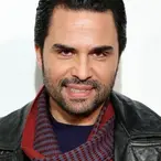 Manny Pérez Net Worth