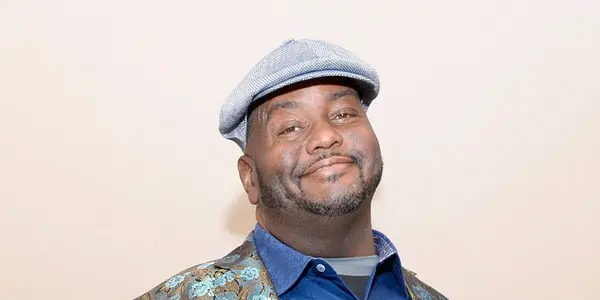 Lavell Crawford