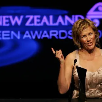 Robyn Malcolm Net Worth