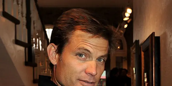 Casper Van Dien