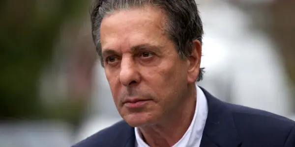 Charles Saatchi