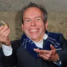 Warwick Davis