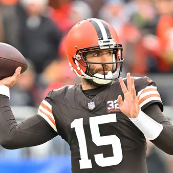 Joe Flacco Started The Season NOT On An NFL Roster. He's Making $370k With The Browns But Can 10x That Salary