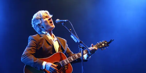 Tim Finn