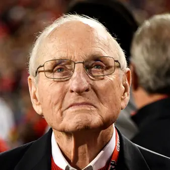 Vince Dooley Net Worth