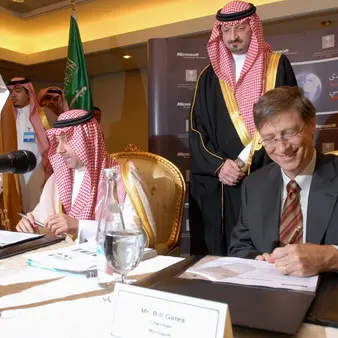 Bill Gates Just Bought Controlling Interest In The Four Seasons Hotel Chain From Saudi Prince Al Waleed Bin Talal