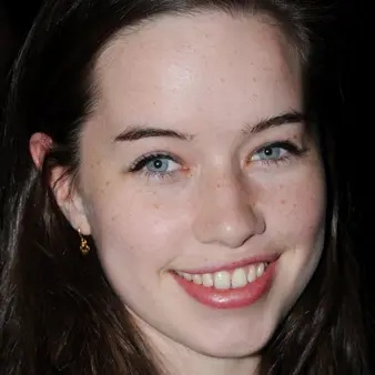 Anna Popplewell Net Worth