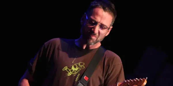 Stone Gossard