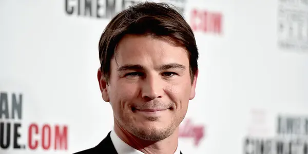 Josh Hartnett