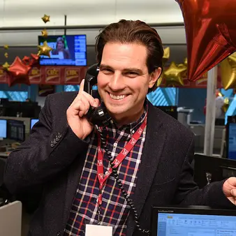 Scott McGillivray Net Worth