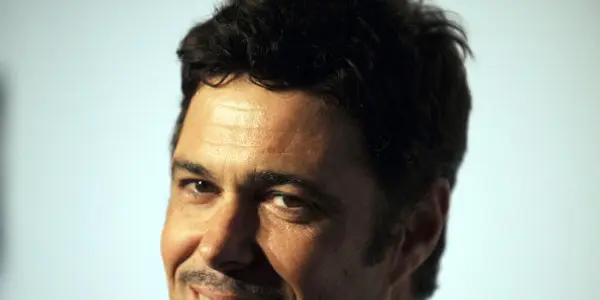Carlos Bernard