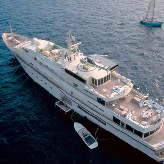 How Donald Trump, Jamal Khashoggi, The Sultan of Brunei, Prince Al-Waleed And A Billionaire Saudi Arms Dealer Are All Connected By A Yacht