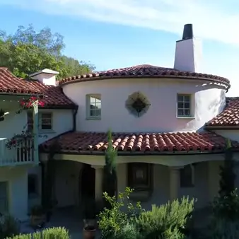 Tyra Banks Asks $7.7 Million For Spanish Villa Reno In Beverly Hills