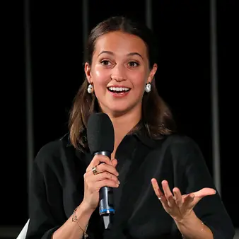 Alicia Vikander Net Worth