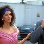 How A Random 1980s Actress Became The Richest Celebrity On The Planet… With A $12 BILLION Net Worth