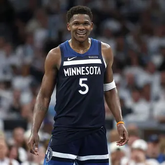 Anthony Edwards' Ex Ayesha Howard Is Seeking $500,000 And A Public Apology