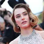 Katherine Langford Net Worth