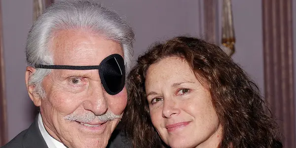 Stephanie Zimbalist