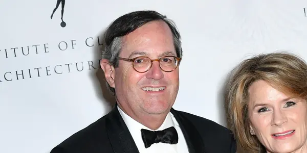 Warren Stephens