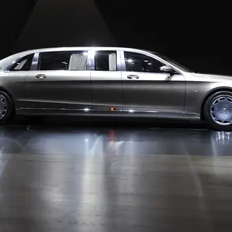 Here's The $600 Thousand Mercedes-Maybach Pullman Limousine That Drake Is Obsessed With
