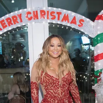 Want To Make A Ton Of Money For The Rest Of Your Life? Write ONE Hit Christmas Song.