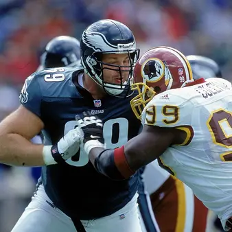 NFL Player Who Made $50 Million Now Drives For Uber To Cure His Boredom