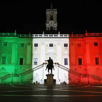 The Descendants Of Italy's Last King Are Trying To Get Legal Possession Of The Crown Jewels Of Italy