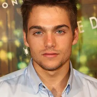 Dylan Sprayberry Net Worth