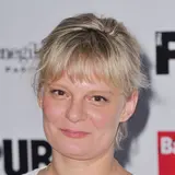 Martha Plimpton Net Worth