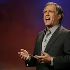 Les Moonves Will Stay On As Advisor To CBS, Receive Possible $120M Payout Pending Investigation